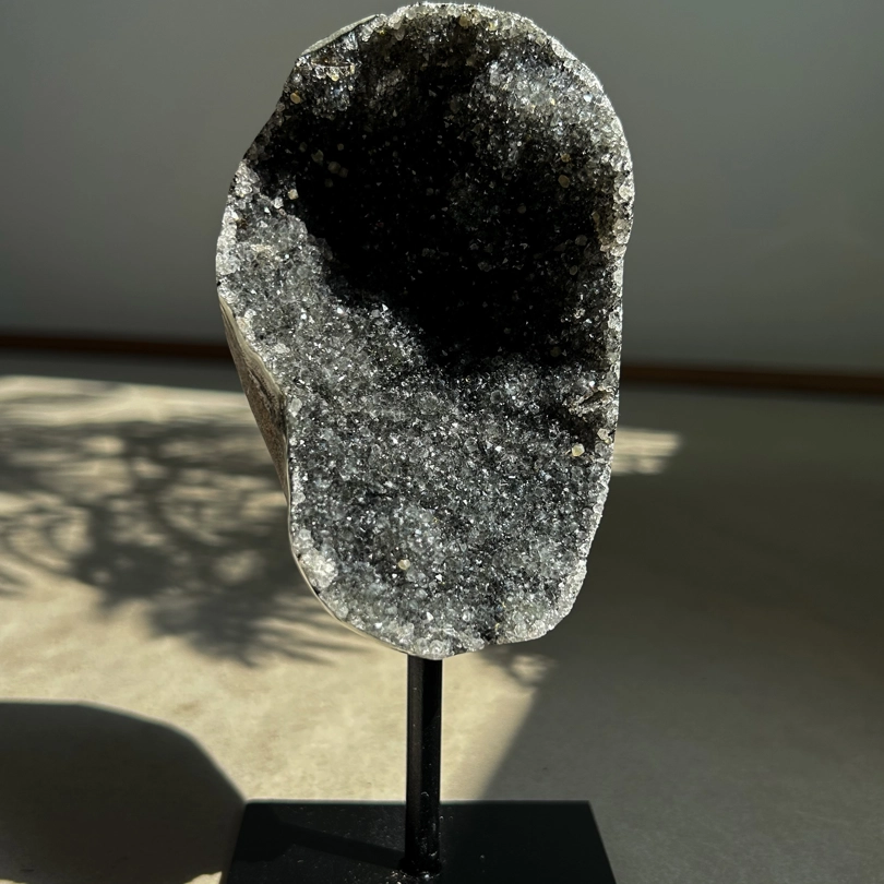 geode di Ametista Nera
